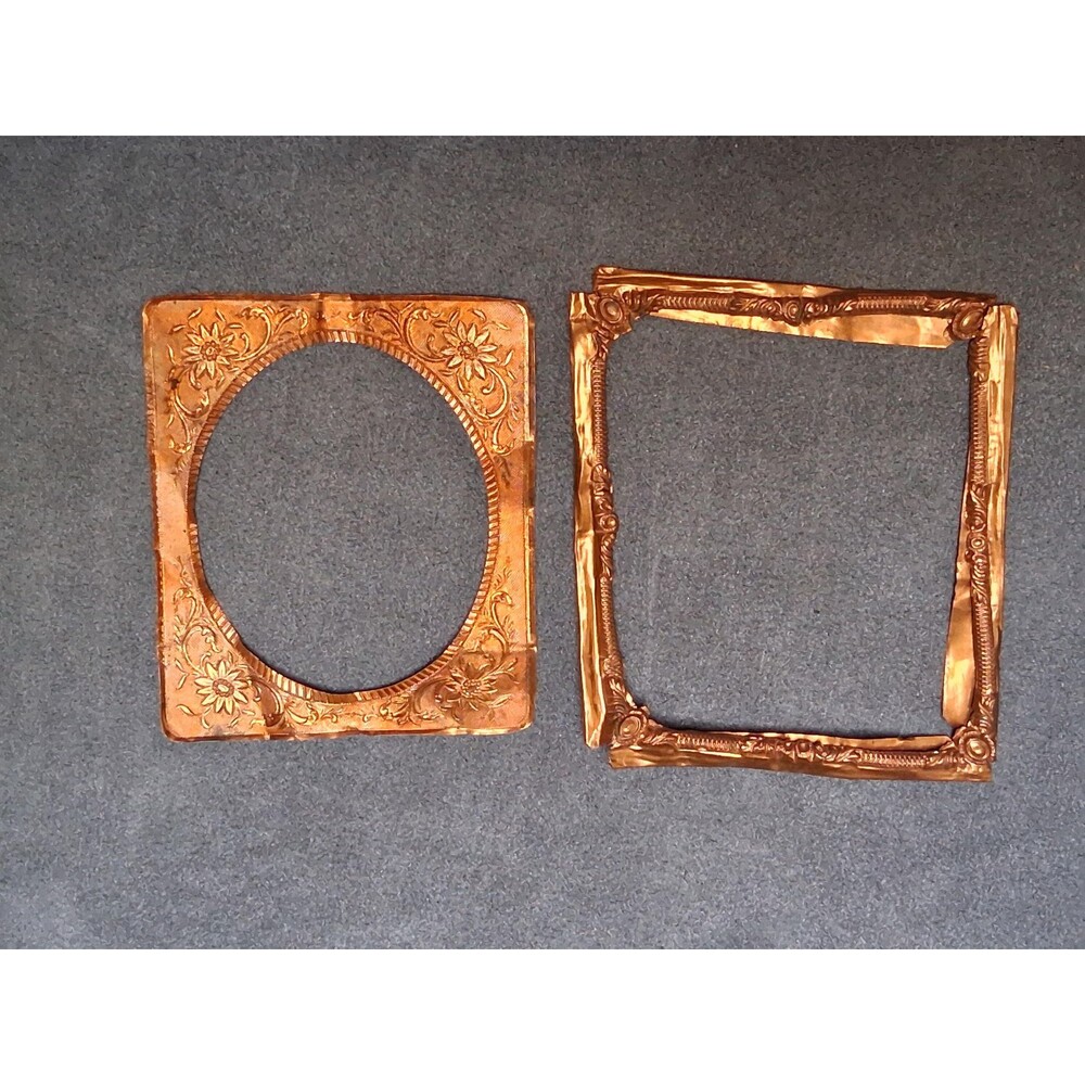 Antique Daguerreotype Mat Gold Tone Metal